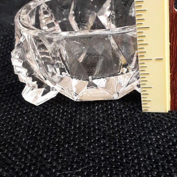 Set of 2 Early American Pressed Glass Salt Cellar - Picture 7 of 7